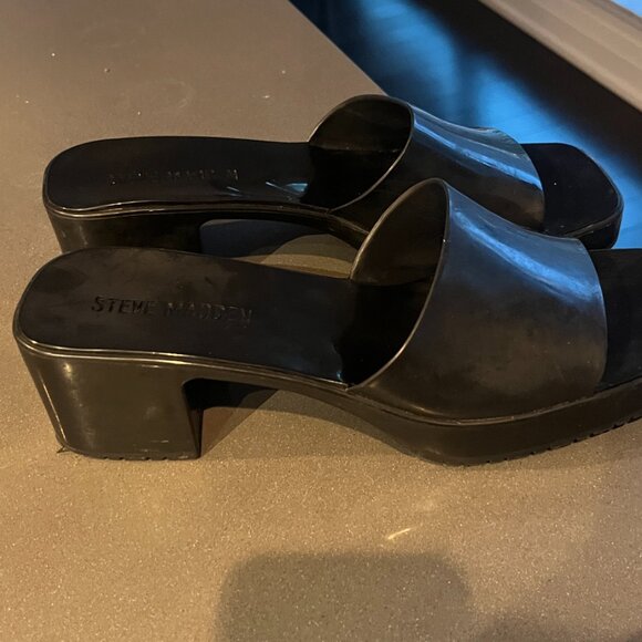 Stunning Steve Madden Harlin Black Block Slides - Picture 5 of 6